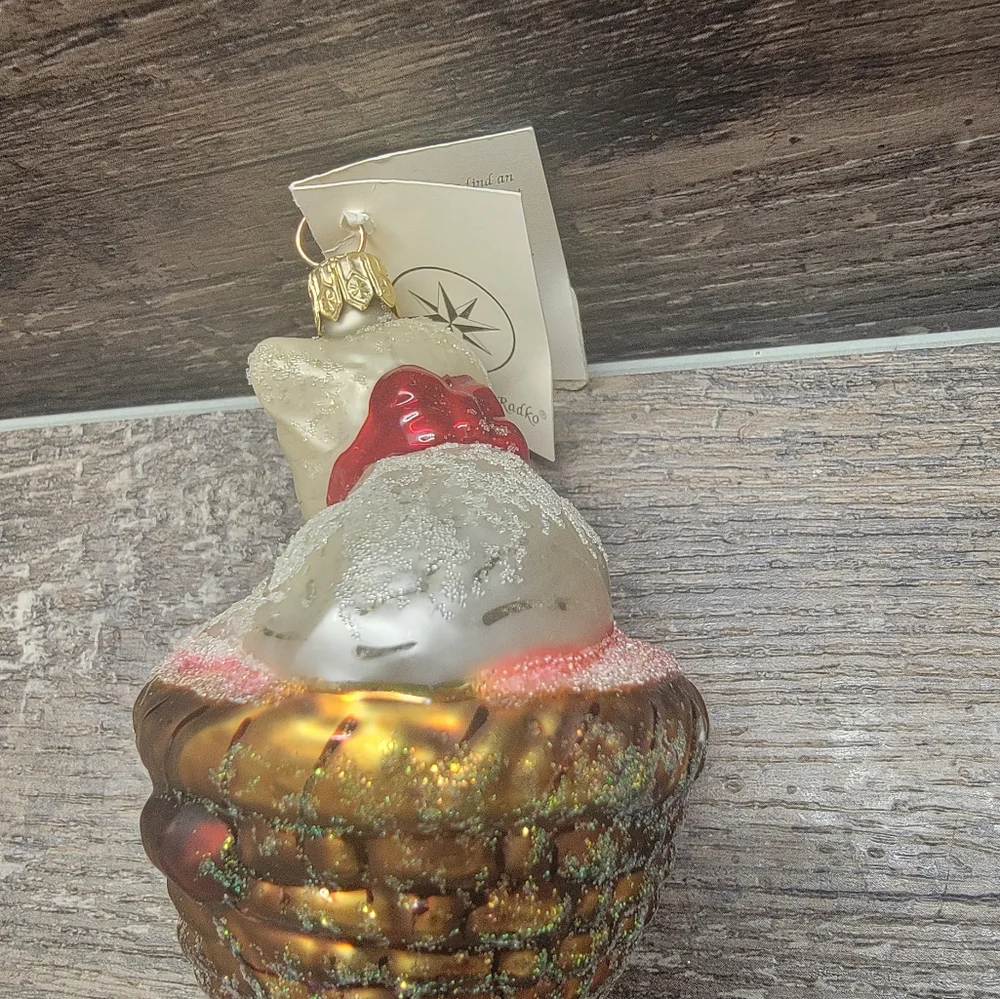 Christopher Radko White and Gold Cat Ornament NWT